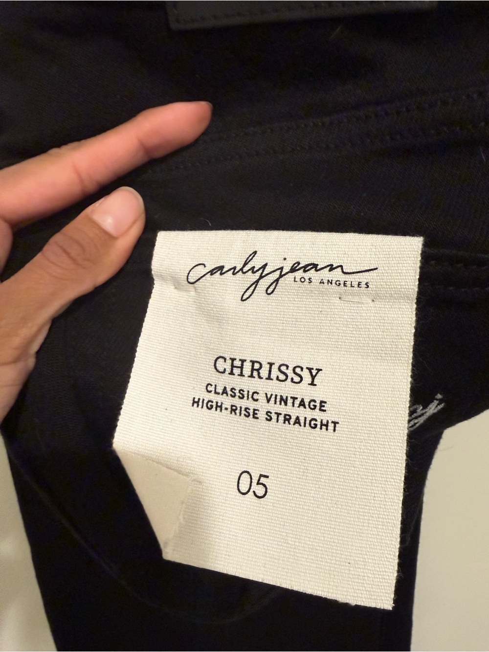NWT Carly Jean Los Angeles Chrissy High-Rise Straight Jeans - Black
